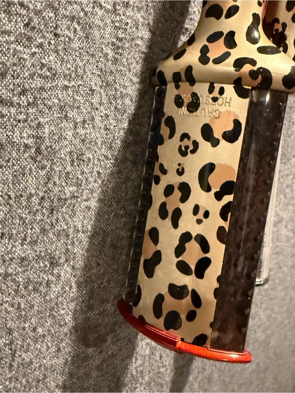 InStyler Rotating Iron 3/4” Cheetah Print. Tested, works. Pre-owned.